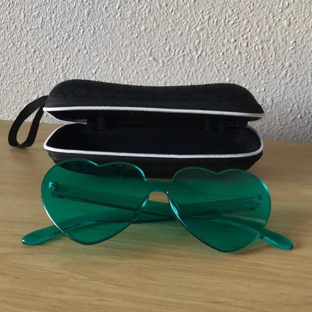 Teal Heart-Shaped Sunglasses with Case